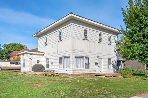 203 3rd Avenue