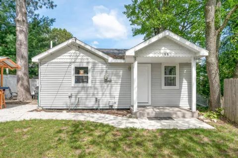 108 Henderson Place