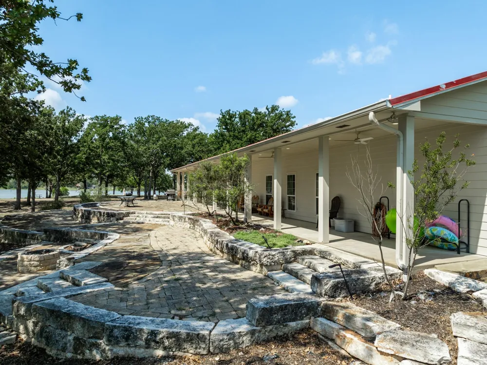 1764 Lcr 740 Thornton, TX 76687
