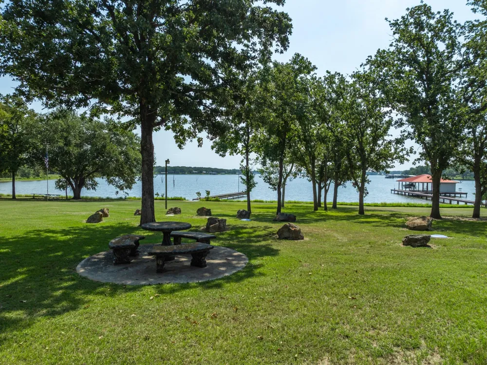 1764 Lcr 740 Thornton, TX 76687