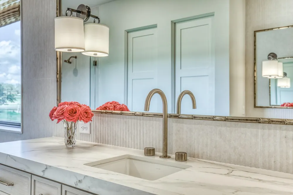 114 Turney Trace Round Top, TX 78954