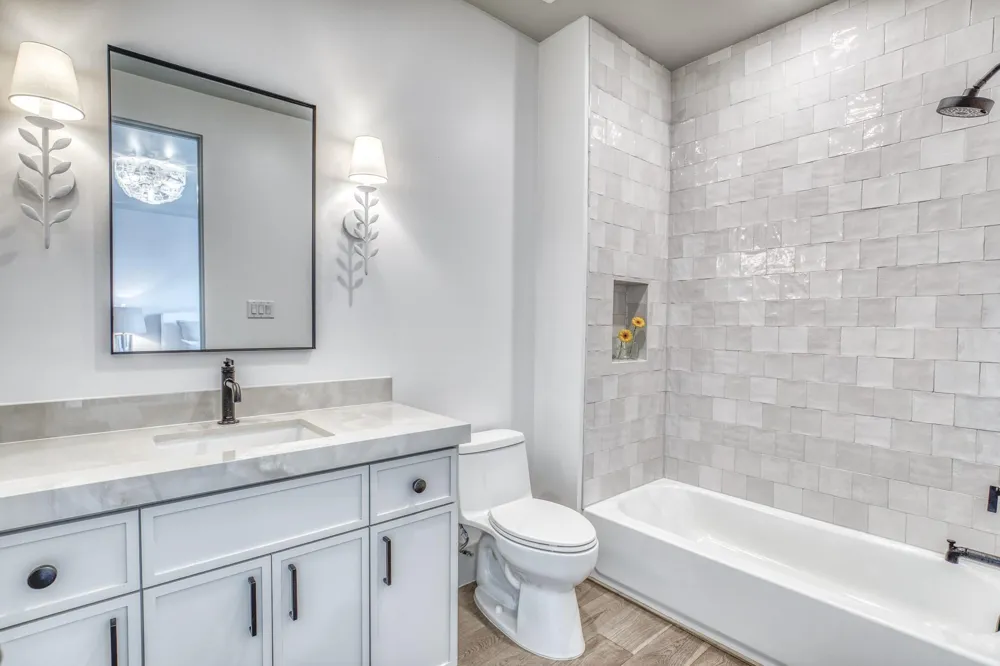 114 Turney Trace Round Top, TX 78954