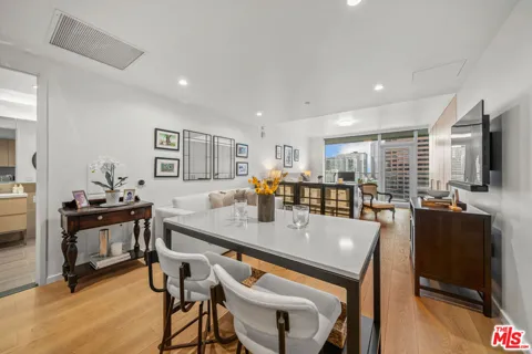 877 Francisco Street ##1715