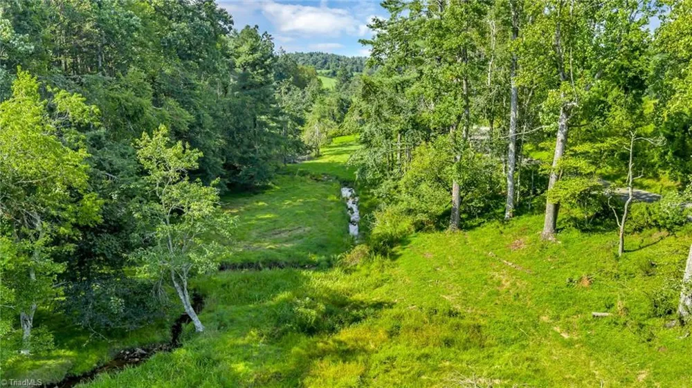 TBD Murphy Bend Road Ennice, NC 28623