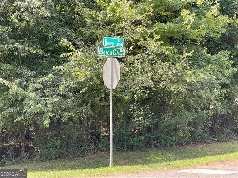 742 Harmony Gates DR Commerce, GA 30530