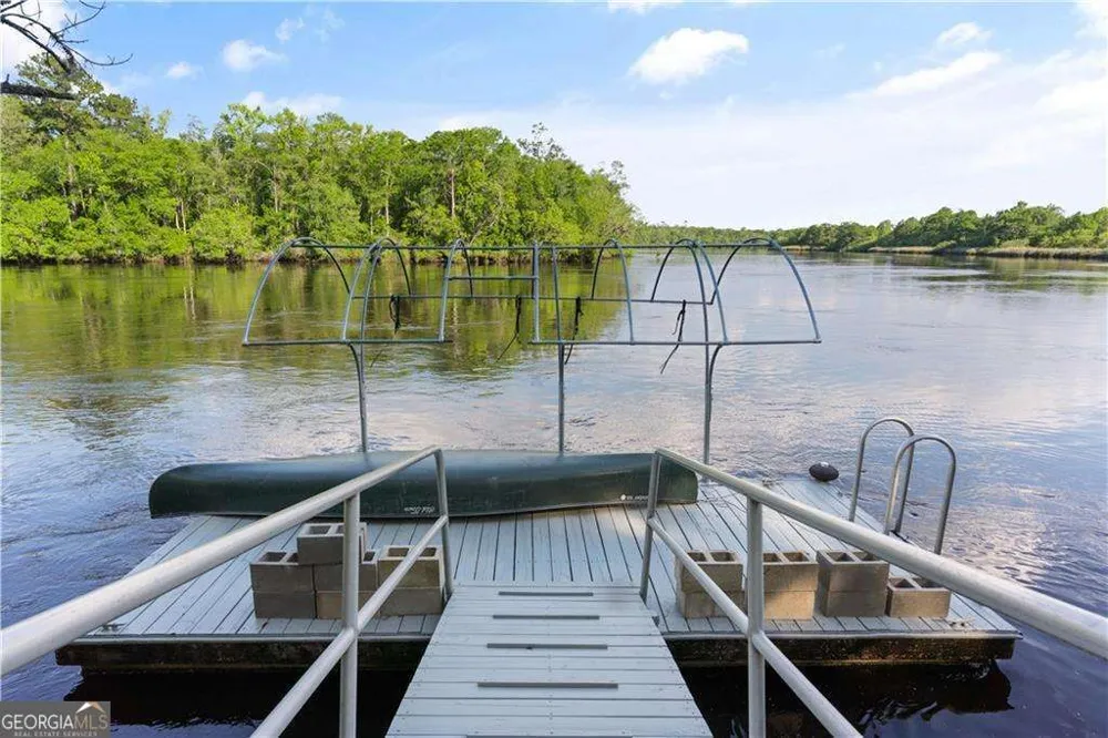 4631 Bailey Mill RD White Oak, GA 31568