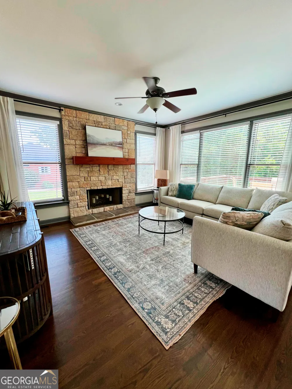 10 Bridlewood CT Cartersville, GA 30120