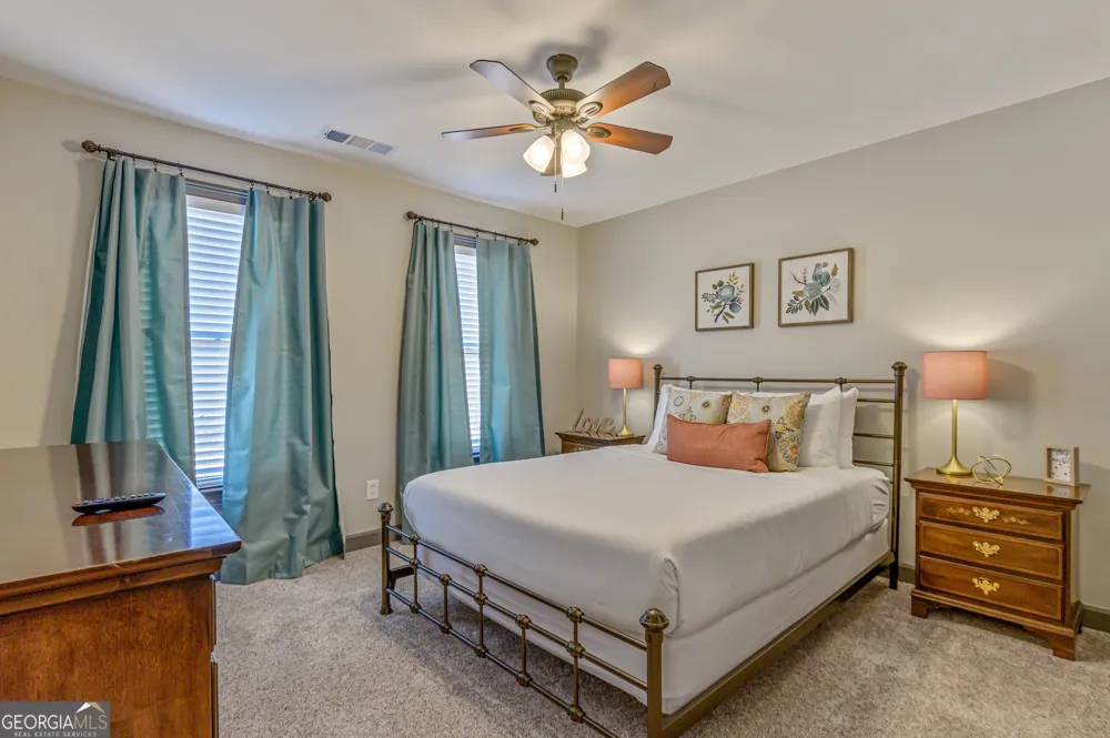 10 Bridlewood CT Cartersville, GA 30120