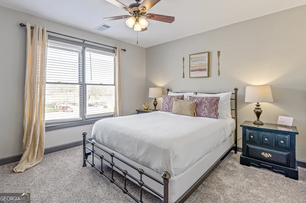 10 Bridlewood CT Cartersville, GA 30120
