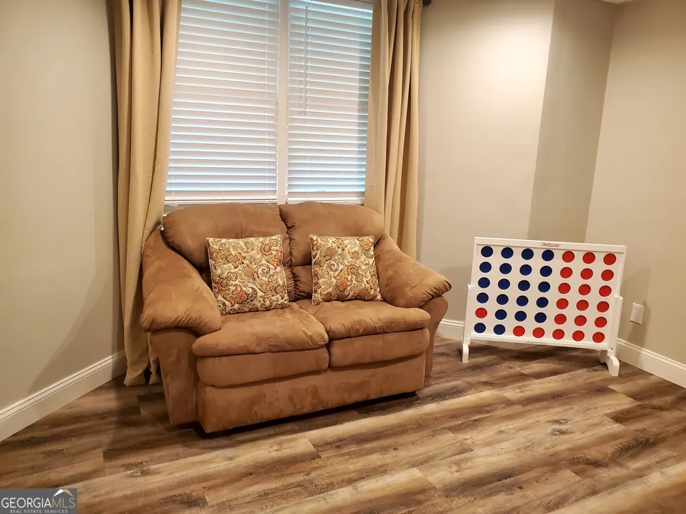 10 Bridlewood CT Cartersville, GA 30120