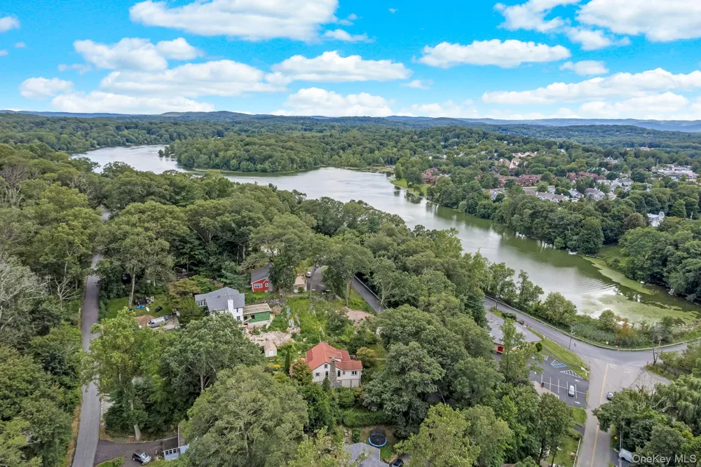 Sagamore Avenue Mohegan Lake, NY 10547
