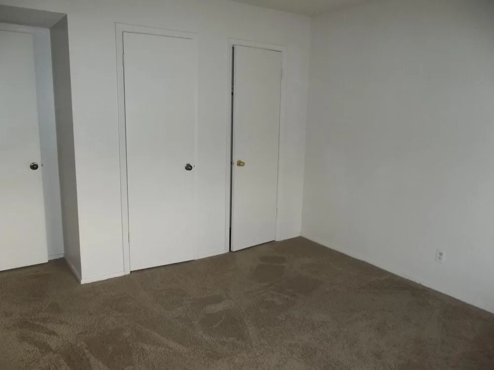 1107 W Whitney Place Drive Whitney, TX 76692