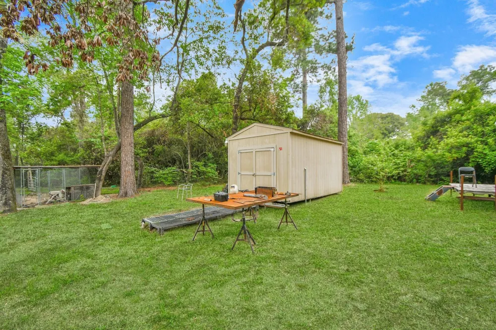 24998 Sorters Road Porter, TX 77365