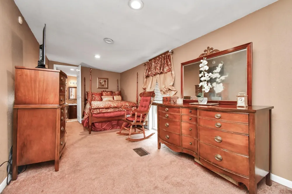 24998 Sorters Road Porter, TX 77365