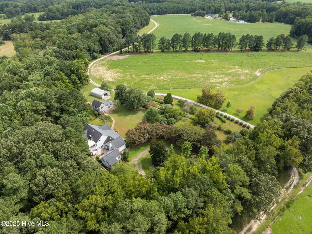 7464 Nc 43 Macclesfield, NC 27852