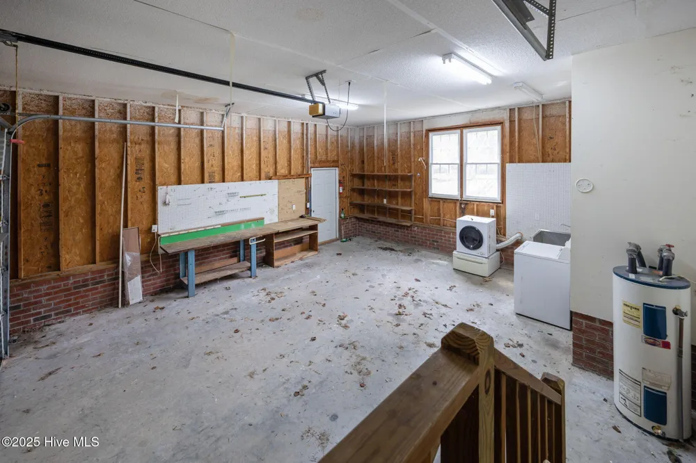 7464 Nc 43 Macclesfield, NC 27852