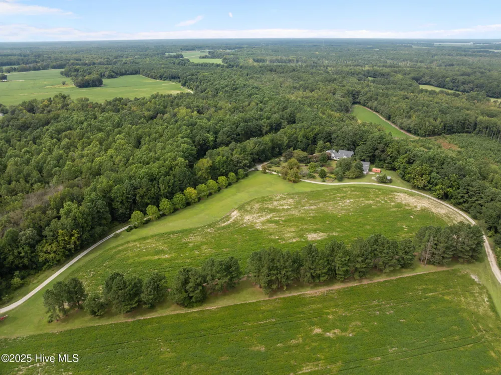 7464 Nc 43 Macclesfield, NC 27852