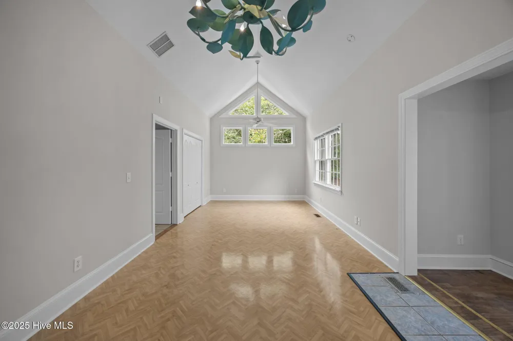 7464 Nc 43 Macclesfield, NC 27852