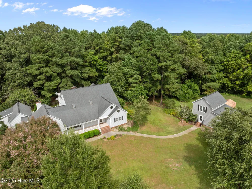 7464 Nc 43 Macclesfield, NC 27852