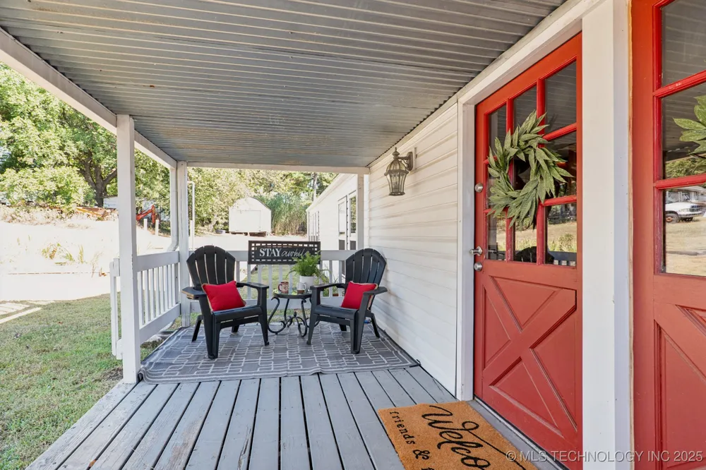 509 W 5th Street Grove, OK 74344
