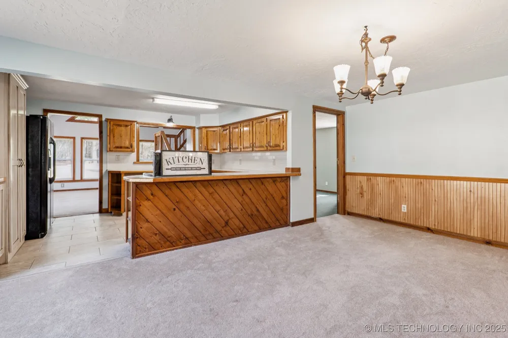 509 W 5th Street Grove, OK 74344