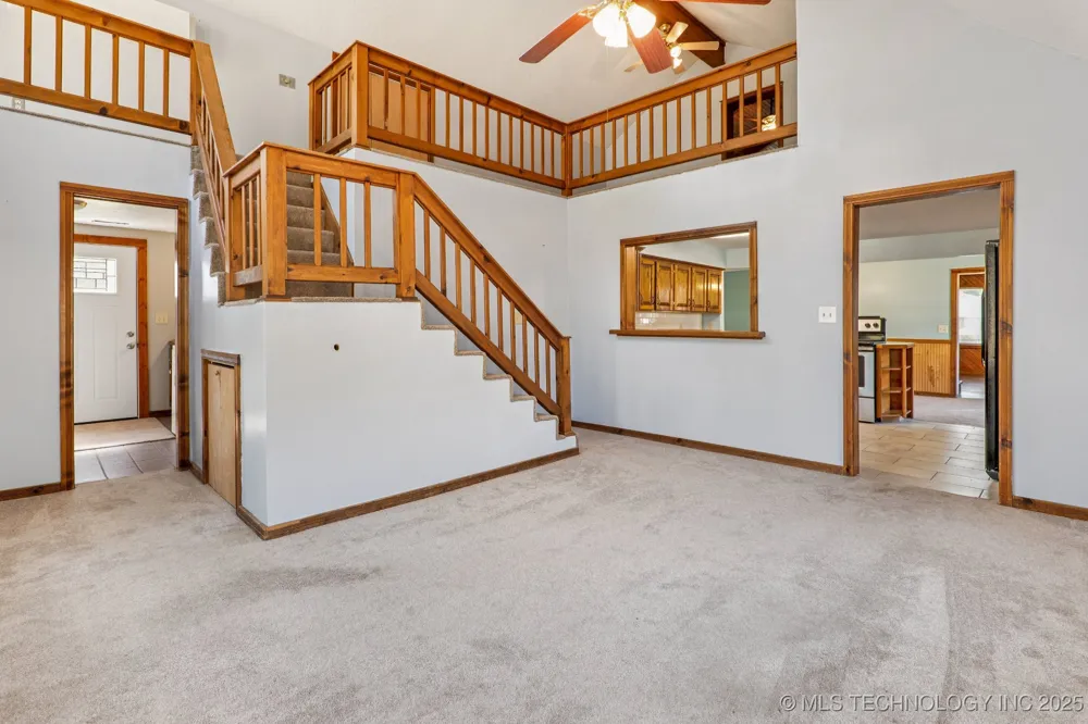 509 W 5th Street Grove, OK 74344