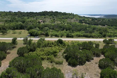 1319 Balcones Lane