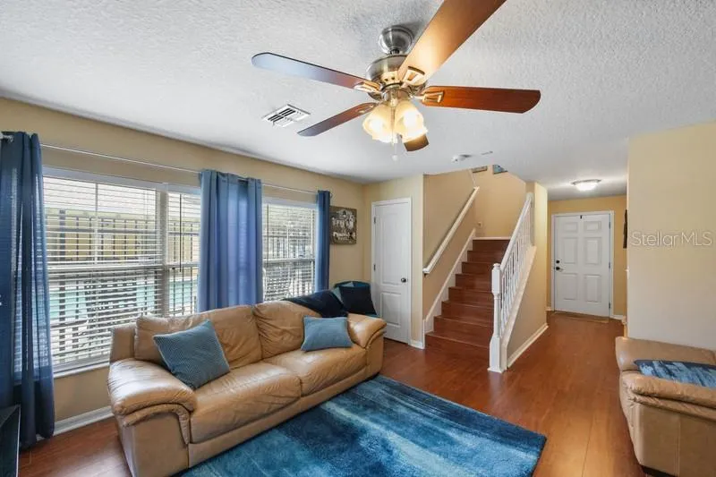 4564 LIMERICK DRIVE Tampa, FL 33610
