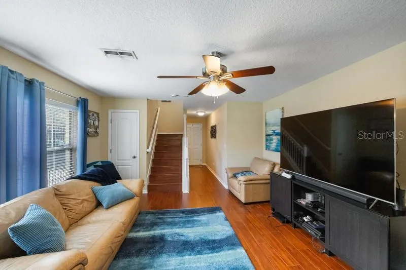 4564 LIMERICK DRIVE Tampa, FL 33610