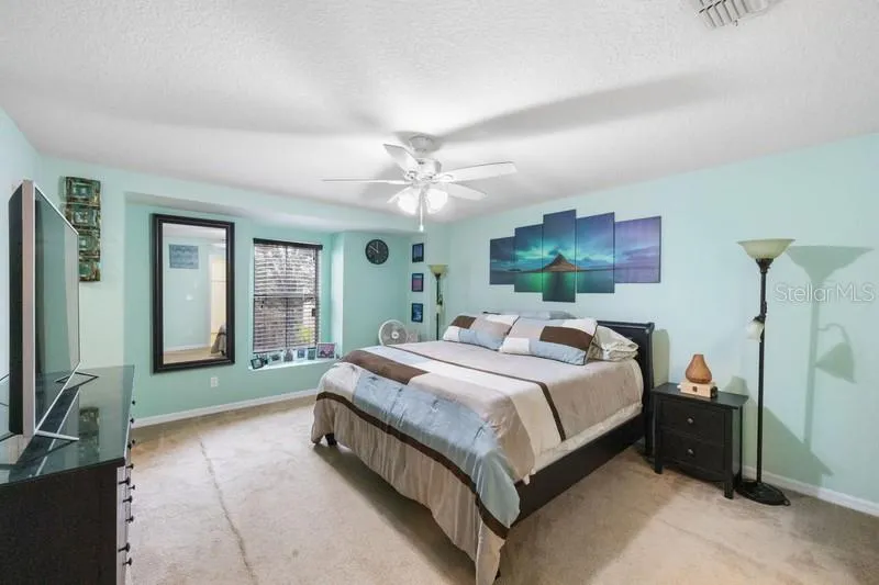 4564 LIMERICK DRIVE Tampa, FL 33610