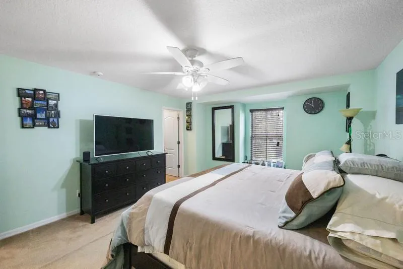 4564 LIMERICK DRIVE Tampa, FL 33610