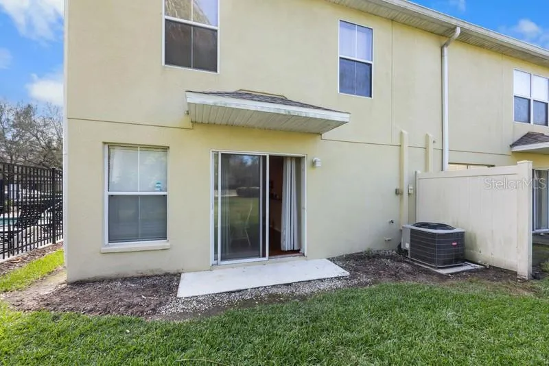 4564 LIMERICK DRIVE Tampa, FL 33610