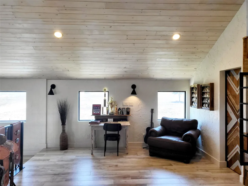 621 Stanton Road Johnson City, TX 78636