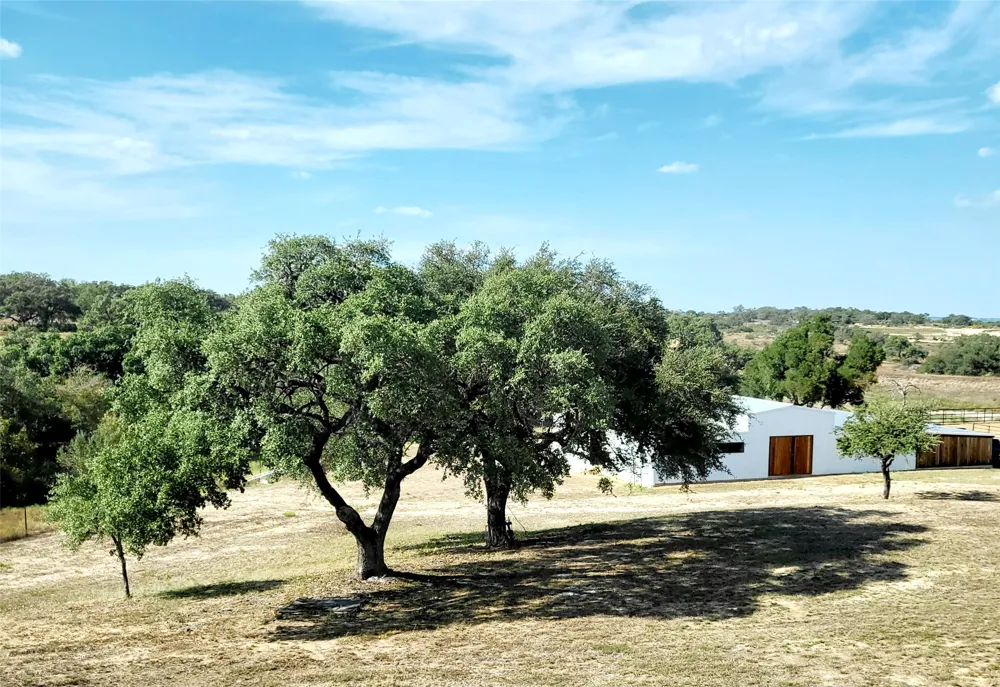 621 Stanton Road Johnson City, TX 78636
