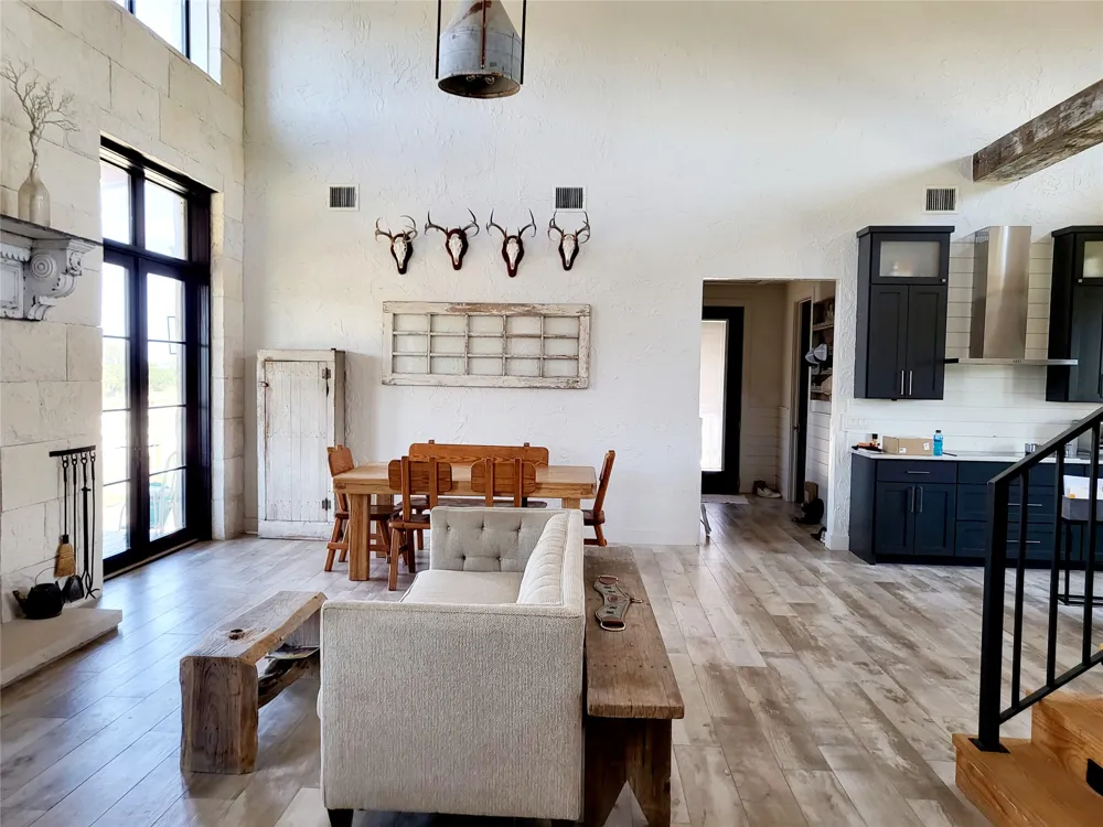 621 Stanton Road Johnson City, TX 78636