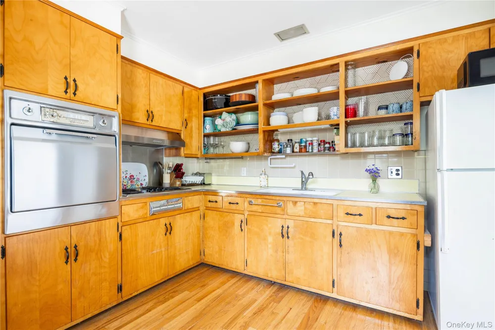 145 Founders Path Southold, NY 11971