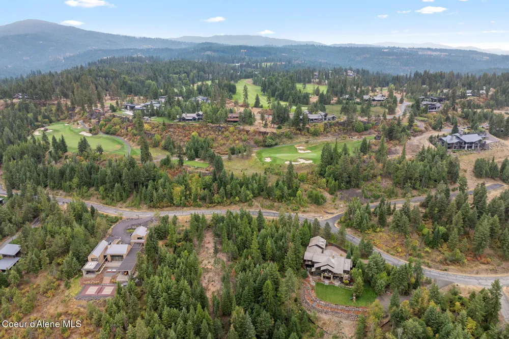 5343 S JACKLEG TRAIL Harrison, ID 83833