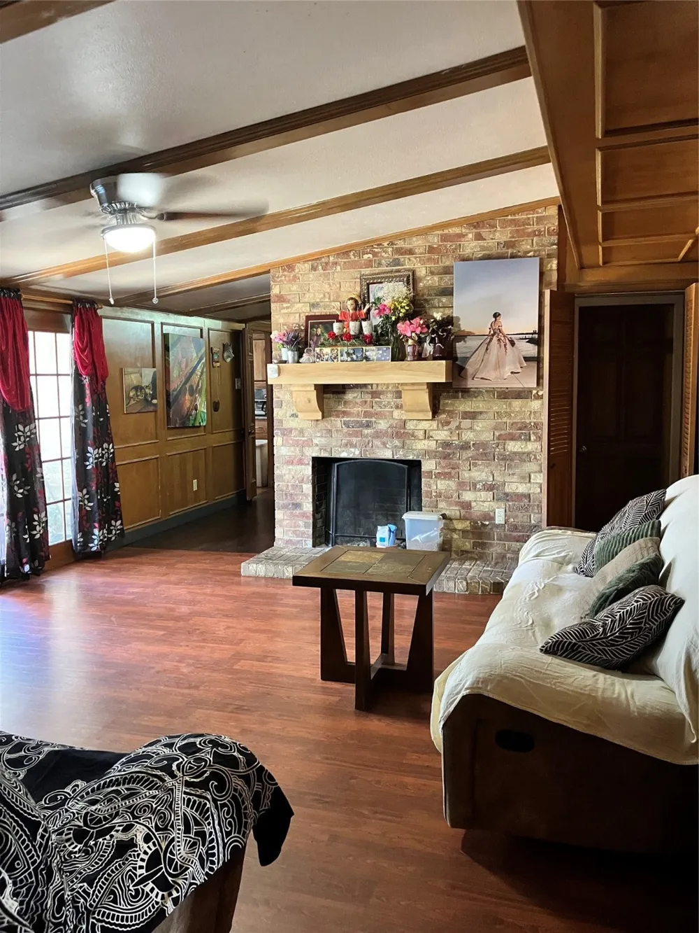 402 Duke Street Garland, TX 75043