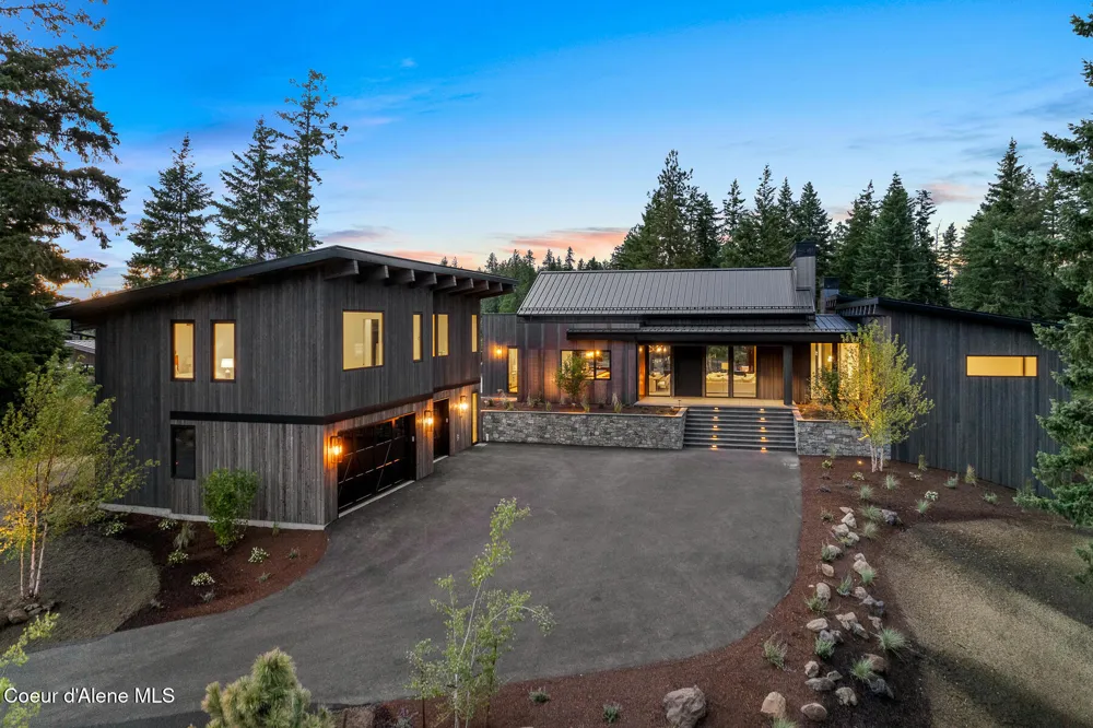 2833 E LOWER PASTURE ROAD Harrison, ID 83833