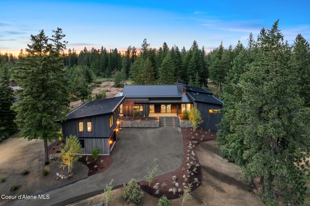 2833 E LOWER PASTURE ROAD Harrison, ID 83833