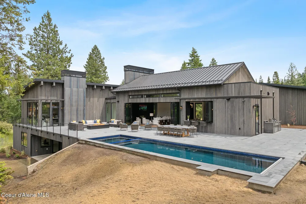 2833 E LOWER PASTURE ROAD Harrison, ID 83833