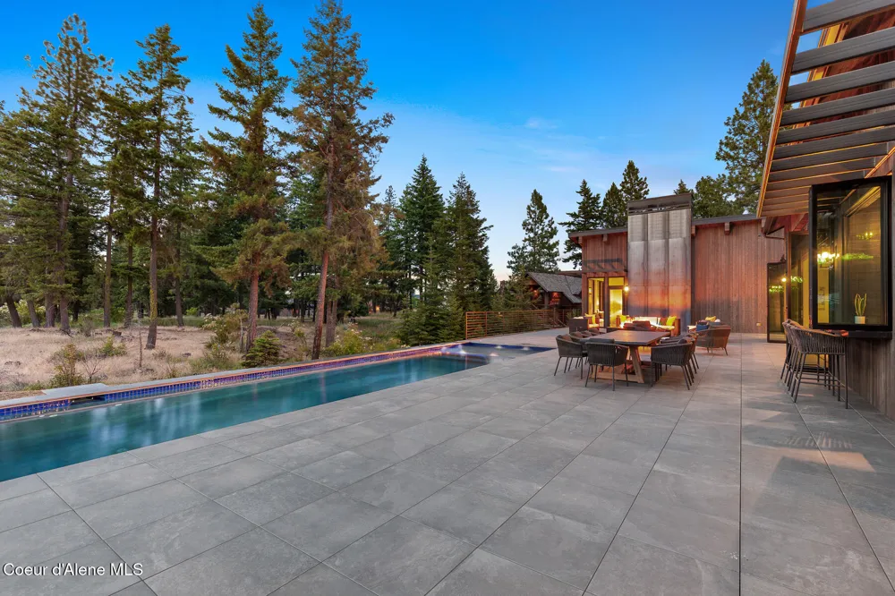 2833 E LOWER PASTURE ROAD Harrison, ID 83833