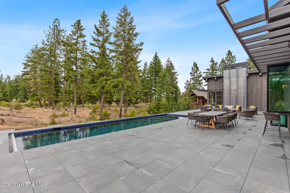 2833 E LOWER PASTURE ROAD Harrison, ID 83833