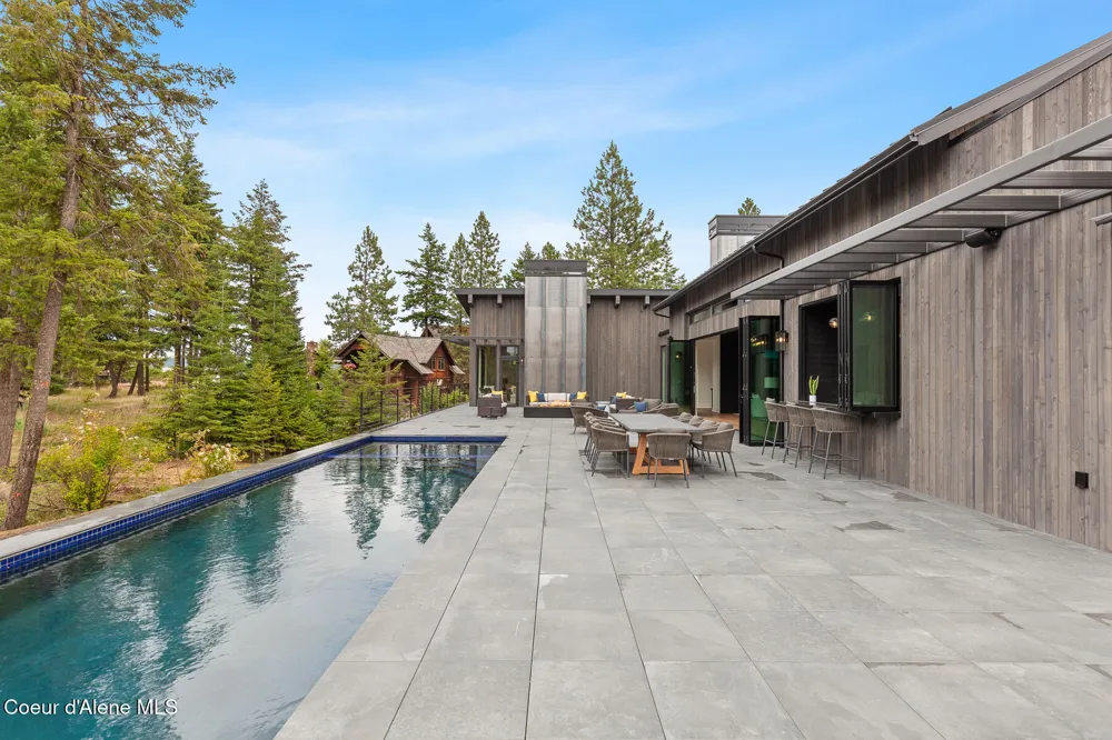 2833 E LOWER PASTURE ROAD Harrison, ID 83833