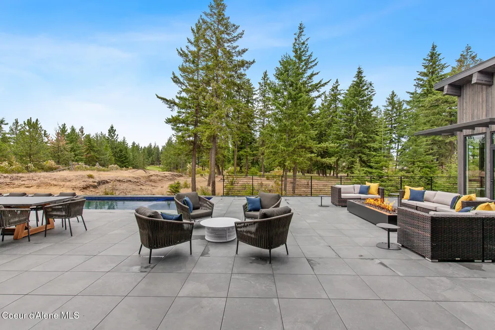 2833 E LOWER PASTURE ROAD Harrison, ID 83833