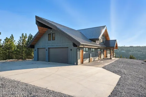 4440 E LISA ROAD