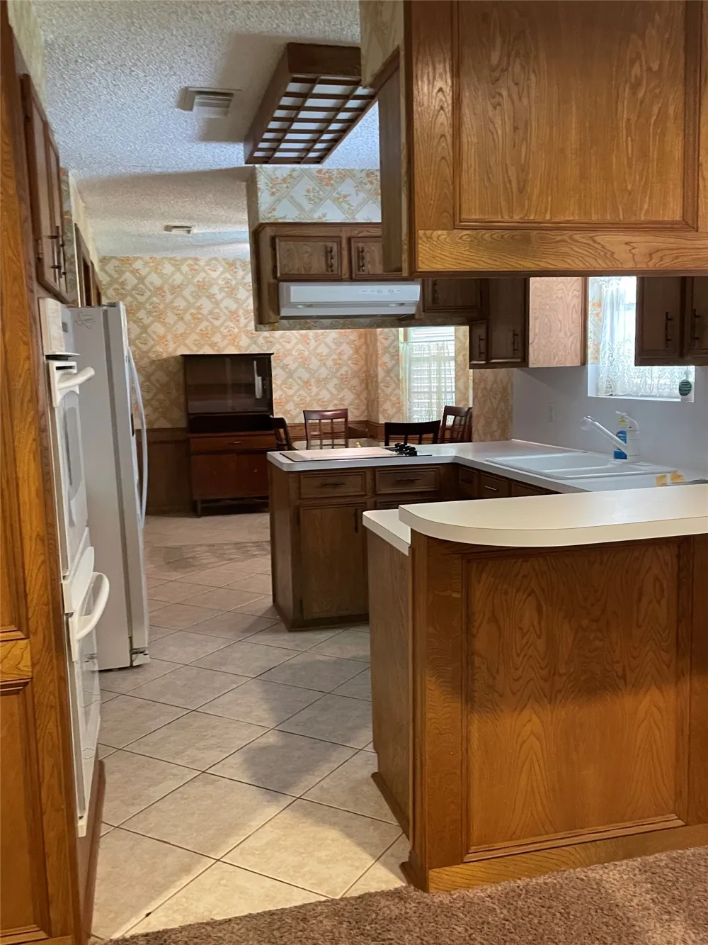 11 N Heights Drive La Marque, TX 77568