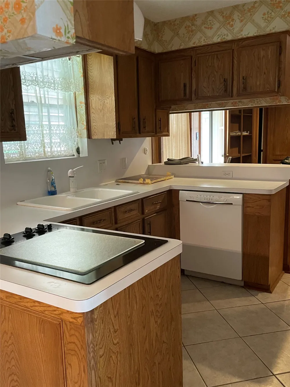11 N Heights Drive La Marque, TX 77568