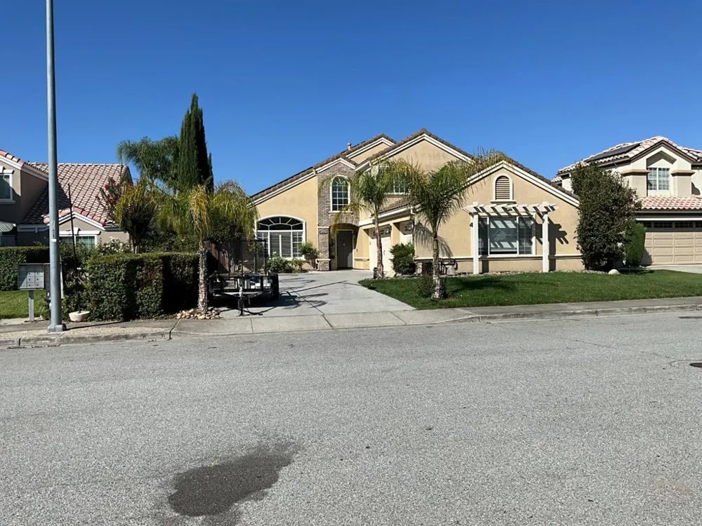 16935 Pine Way Morgan Hill, CA 95037
