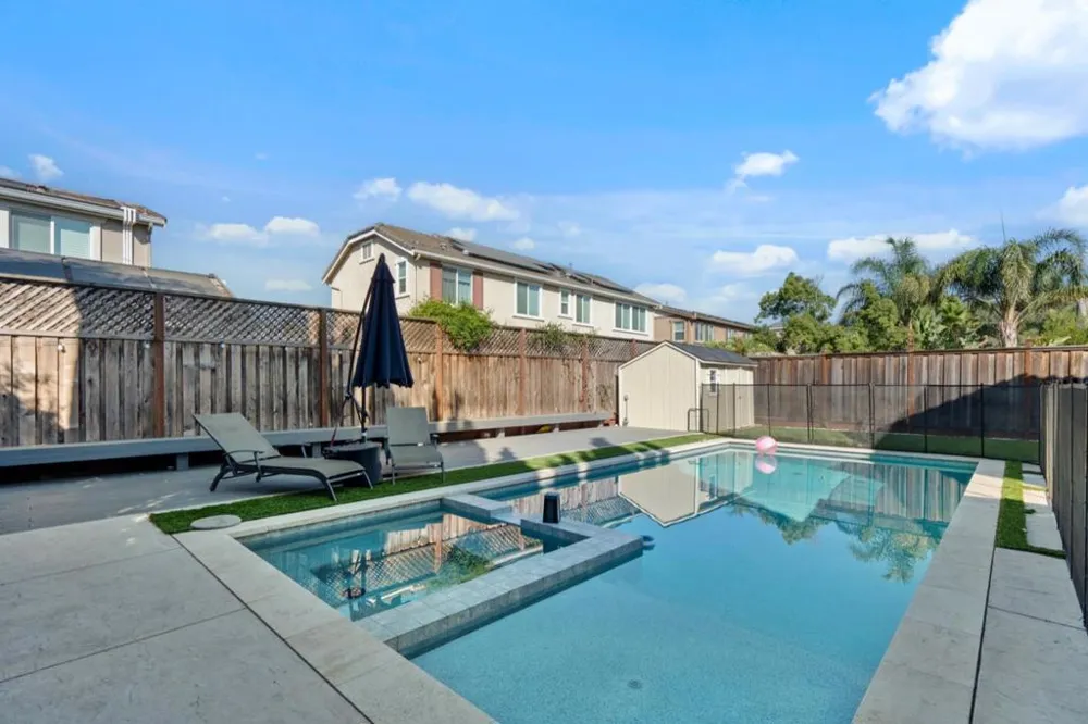 16935 Pine Way Morgan Hill, CA 95037